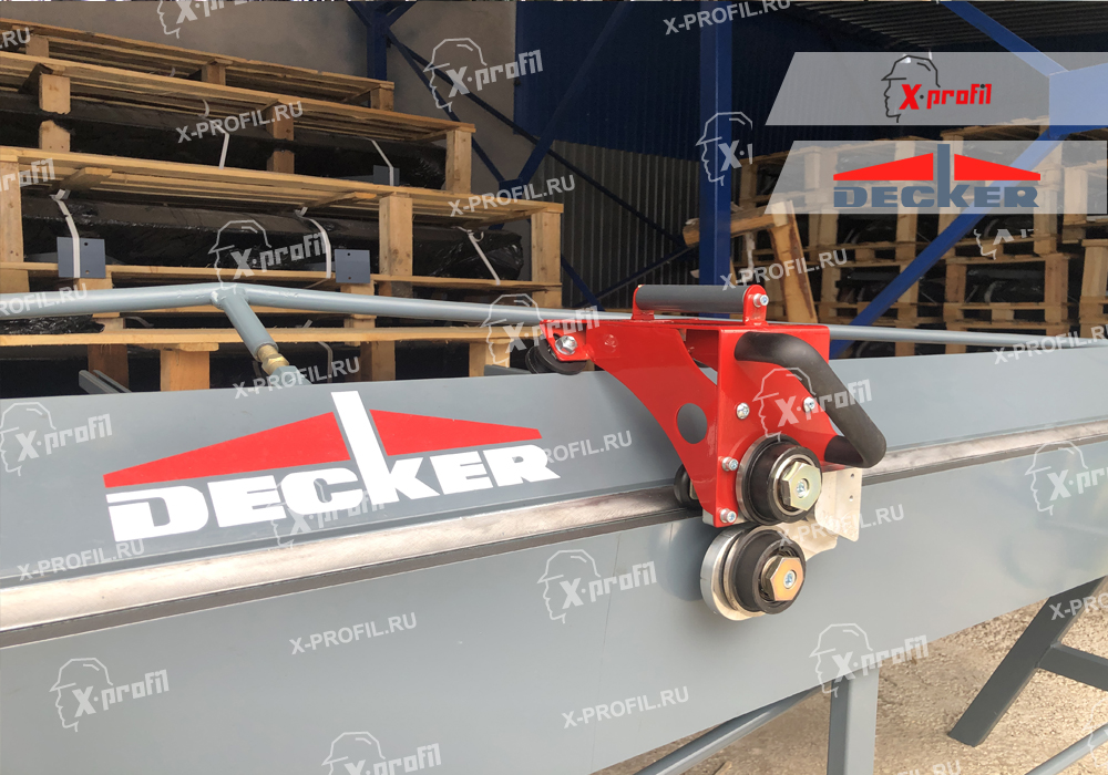 Ручной листогиб Decker X6 3250 фото товара Ручной листогиб Decker X6 3250 фото товара